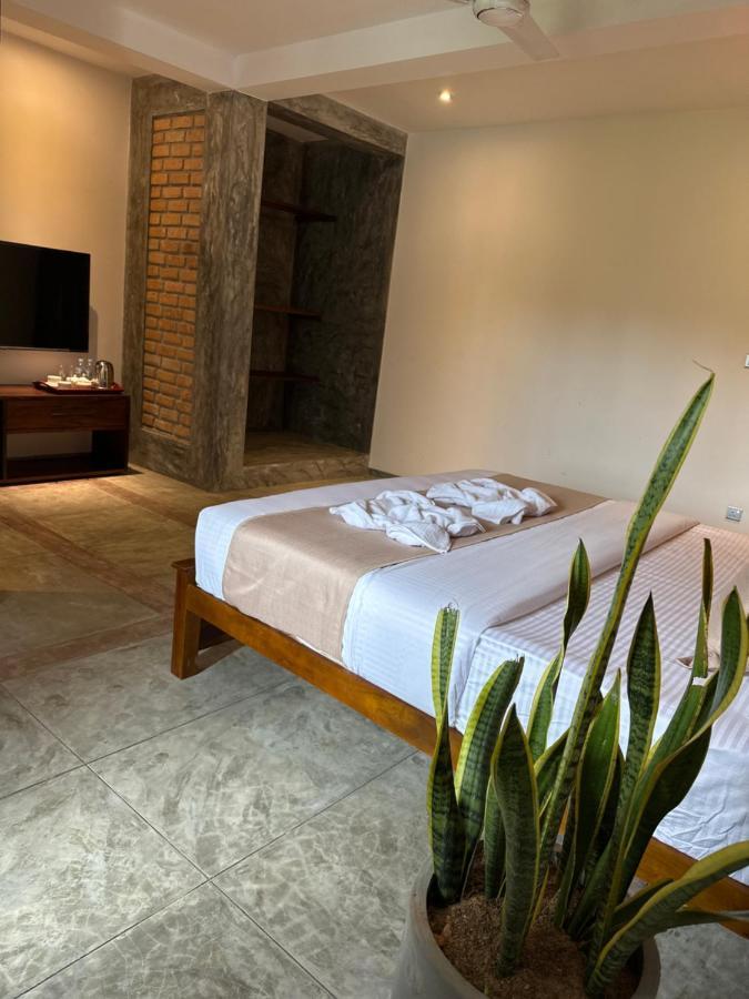 Ami Mirissa Hotel Ngoại thất bức ảnh
