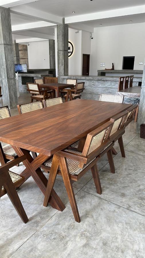 Ami Mirissa Hotel Ngoại thất bức ảnh
