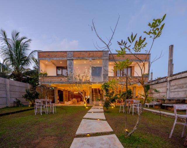 Ami Mirissa Hotel Ngoại thất bức ảnh