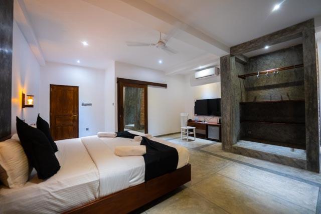 Ami Mirissa Hotel Ngoại thất bức ảnh