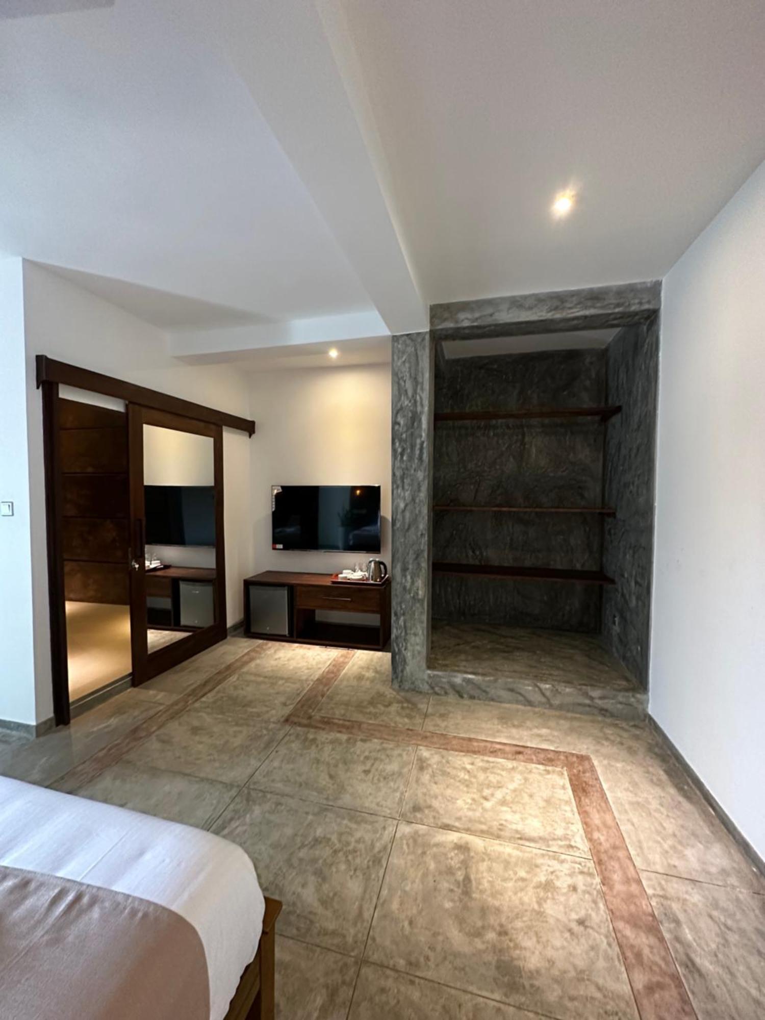 Ami Mirissa Hotel Ngoại thất bức ảnh